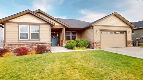 470 SW Ramsey Ct, Pullman, WA 99163 photo 1