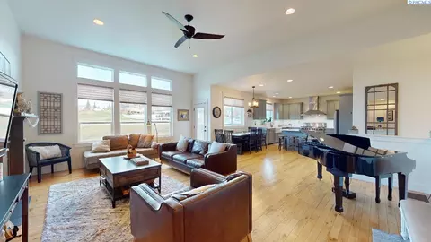470 SW Ramsey Ct, Pullman, WA 99163 photo 5