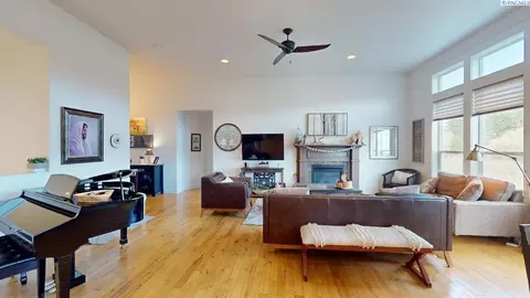 470 SW Ramsey Ct, Pullman, WA 99163 photo 9