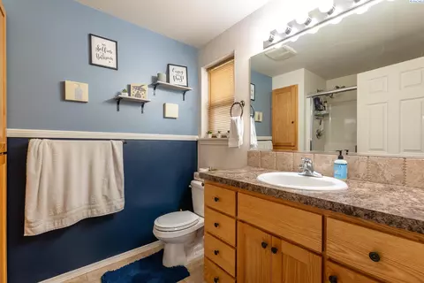 9401 Broughton Dr, Pasco, WA 99301 photo 16