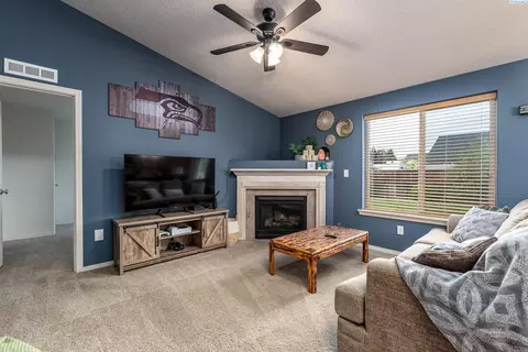 9401 Broughton Dr, Pasco, WA 99301 photo 11