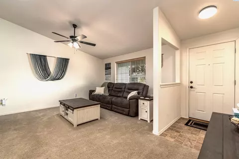9401 Broughton Dr, Pasco, WA 99301 photo 5