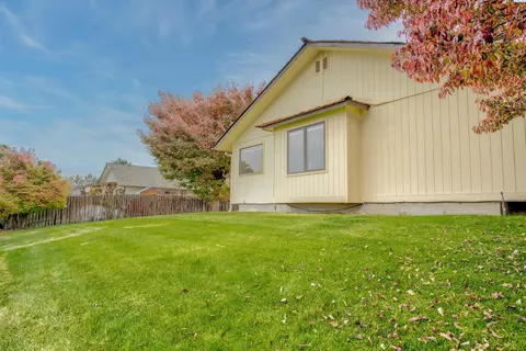 4002 Desert Dr, Pasco, WA 99301 photo 4