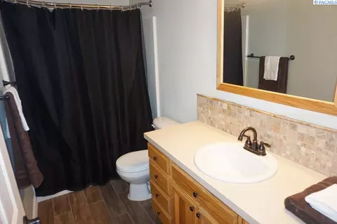 5708 Taft Dr, Pasco, WA 99301 photo 16