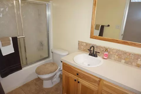 5708 Taft Dr, Pasco, WA 99301 photo 21