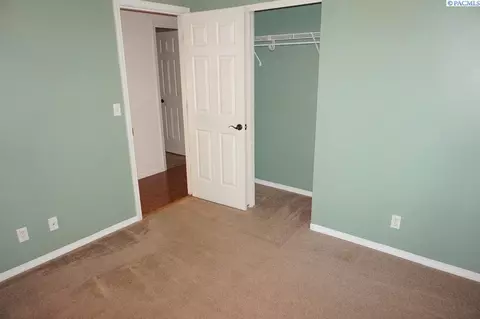 5708 Taft Dr, Pasco, WA 99301 photo 23