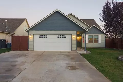 5708 Taft Dr, Pasco, WA 99301 photo 1