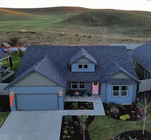 1825 SW Panorama Dr, Pullman, WA 99163 photo 1
