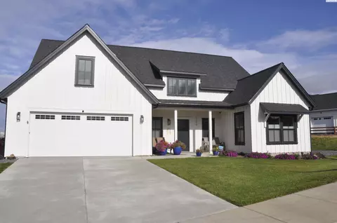 1250 NW Kamiak Ct, Pullman, WA 99163 photo 1