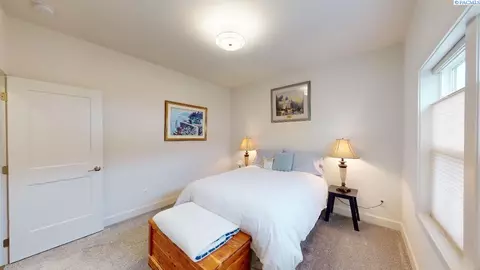1250 NW Kamiak Ct, Pullman, WA 99163 photo 4
