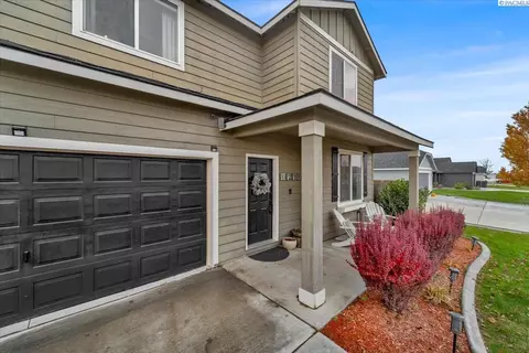 6210 Ochoco Ln, Pasco, WA 99301 photo 1