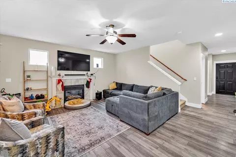 6210 Ochoco Ln, Pasco, WA 99301 photo 12