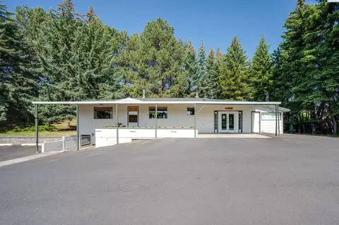 50 NW Terre View Dr, Pullman, WA 99163 photo 1