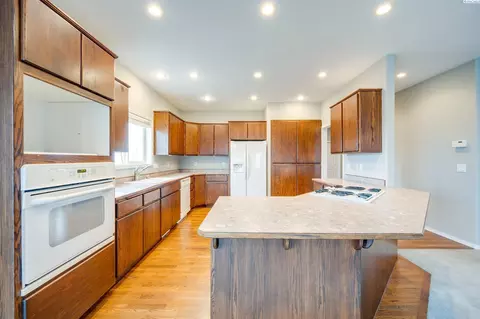 1524 SW Capri Ct, Pullman, WA 99163 photo 8