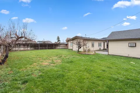 812 S 11th Ave, Pasco, WA 99301 photo 24