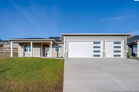 570 SW Wallowa St, Pullman, WA 99163 photo 1