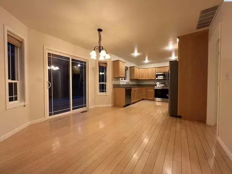 975 SW Crestview St, Pullman, WA 99163 photo 5