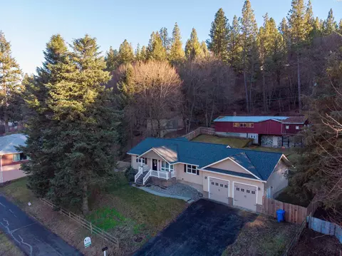 View/Area - 503 E Lower A St, Colfax, WA 99111 photo 1 of 3