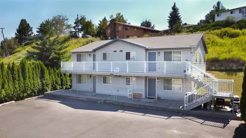 1557 NW Turner Dr, Pullman, WA 99163 photo 1