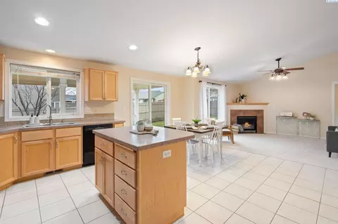 6112 Exeter Ln, Pasco, WA 99301 photo 13