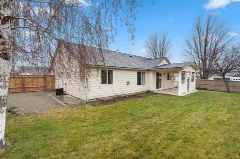 6112 Exeter Ln, Pasco, WA 99301 photo 5