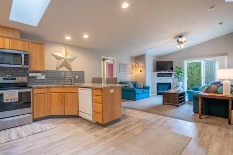 7916 Madeira Dr, Pasco, WA 99301 photo 13
