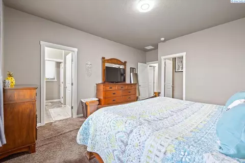 4215 Phoenix Ln, Pasco, WA 99301 photo 30