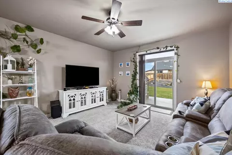 4215 Phoenix Ln, Pasco, WA 99301 photo 19