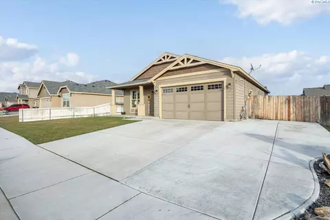 4215 Phoenix Ln, Pasco, WA 99301 photo 3