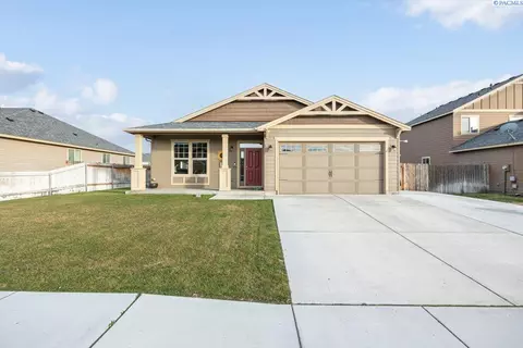 4215 Phoenix Ln, Pasco, WA 99301 photo 1