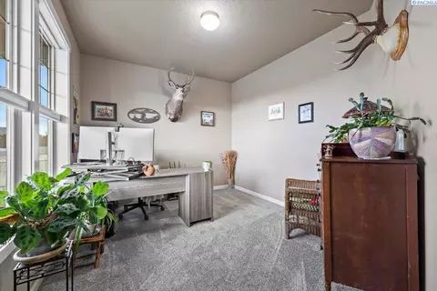 4215 Phoenix Ln, Pasco, WA 99301 photo 5