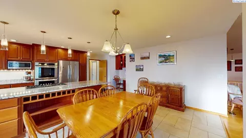 755 SE Carolstar Dr, Pullman, WA 99163 photo 8
