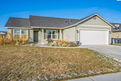 6302 Robert Wayne, Pasco, WA 99301 photo 2