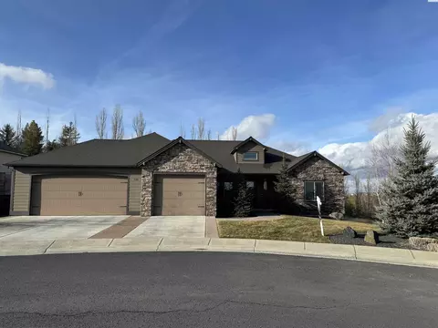 210 SW Prairie Ct, Pullman, WA 99163 photo 1