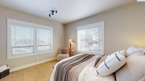 210 SW Prairie Ct, Pullman, WA 99163 photo 29