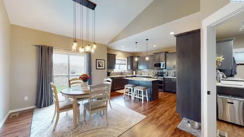 1230 SW Marcia Dr, Pullman, WA 99163 photo 11