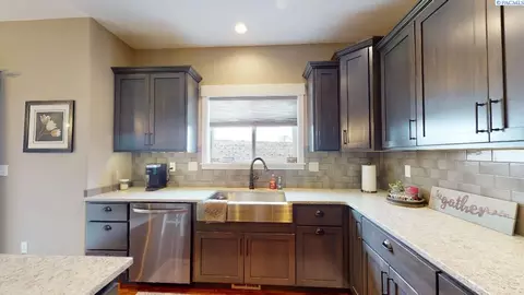 1230 SW Marcia Dr, Pullman, WA 99163 photo 17