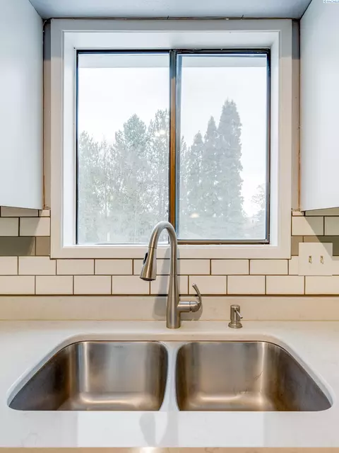2100 NW Yates, Pullman, WA 99163 photo 7