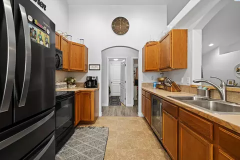6004 Robert Wayne Dr, Pasco, WA 99301 photo 9
