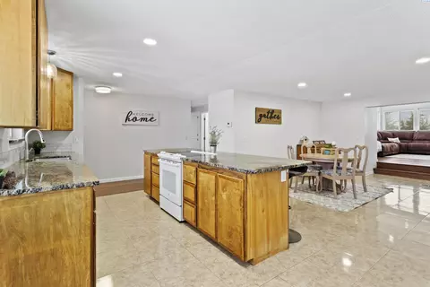 6204 W Melville Rd, Pasco, WA 99301 photo 4