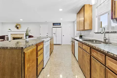6204 W Melville Rd, Pasco, WA 99301 photo 3