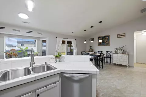 8018 Canyon Dr, Pasco, WA 99301 photo 8
