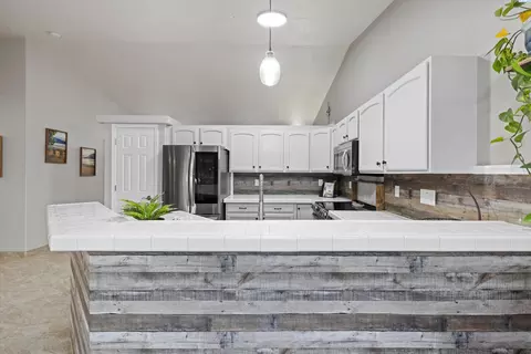 8018 Canyon Dr, Pasco, WA 99301 photo 5
