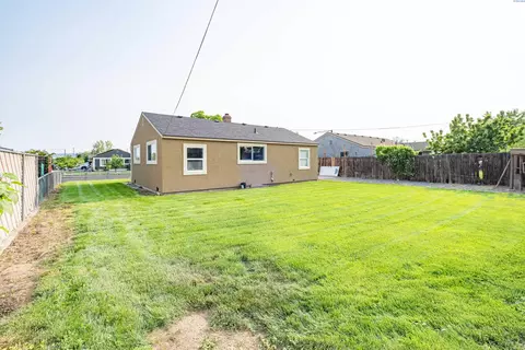 2007 Riverview Dr, Pasco, WA 99301 photo 23