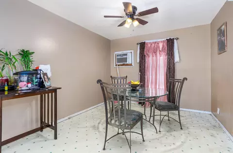 Dining - 805 S 5th Ave, Pasco, WA 99301 photo 2 of 2