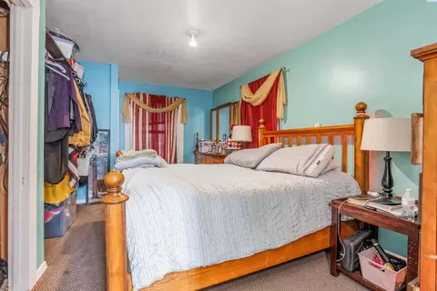 Bedroom - 805 S 5th Ave, Pasco, WA 99301 photo 1 of 4