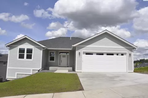 820 SW Iyla Ct, Pullman, WA 99163 photo 1
