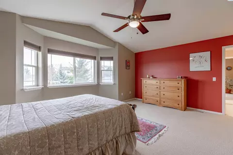 Bedroom - 1600 NW Canyon View Dr, Pullman, WA 99163 photo 6 of 11