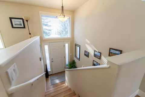 Entry Way - 310 SE Bellevue St, Pullman, WA 99163 photo 1 of 2