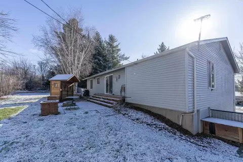 Exterior - 310 SE Bellevue St, Pullman, WA 99163 photo 5 of 8
